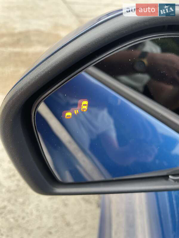 Позашляховик / Кросовер Ford Explorer 2020 в Вараші