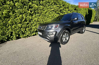 Внедорожник / Кроссовер Ford Explorer 2016 в 