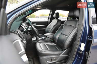Внедорожник / Кроссовер Ford Explorer 2016 в 