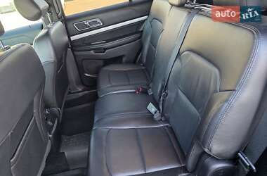 Внедорожник / Кроссовер Ford Explorer 2016 в 