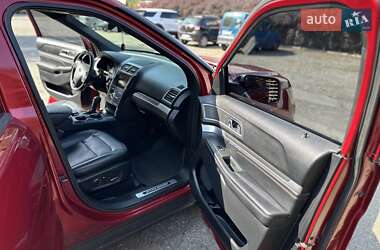 Внедорожник / Кроссовер Ford Explorer 2016 в 