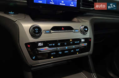 Внедорожник / Кроссовер Ford Explorer 2021 в 