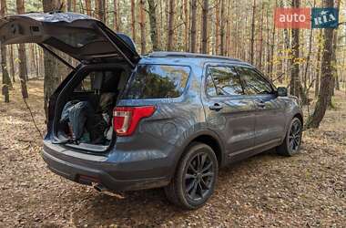 Внедорожник / Кроссовер Ford Explorer 2018 в 