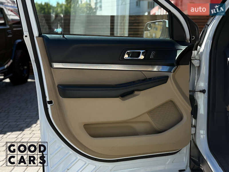 Внедорожник / Кроссовер Ford Explorer 2017 в Одессе