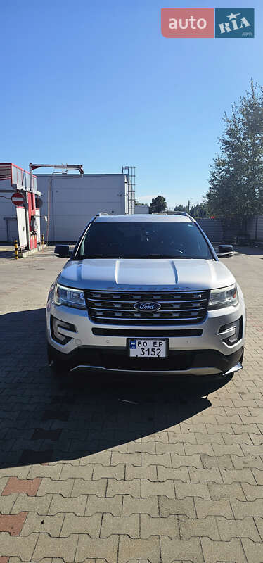 Внедорожник / Кроссовер Ford Explorer 2017 в 