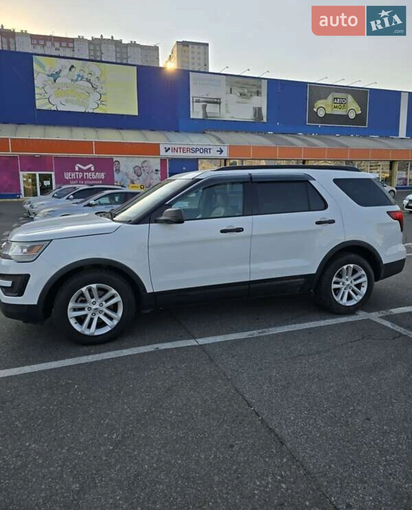 2017 Ford Explorer - мініатюра 5