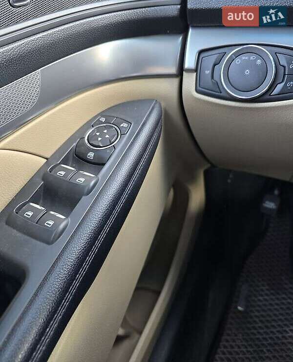 Внедорожник / Кроссовер Ford Explorer 2017 в Львове