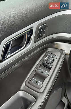 Внедорожник / Кроссовер Ford Explorer 2013 в 