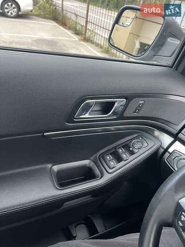 Внедорожник / Кроссовер Ford Explorer 2018 в Киеве фото 28 Внедорожник / Кроссовер Ford Explorer 2018 в Киеве