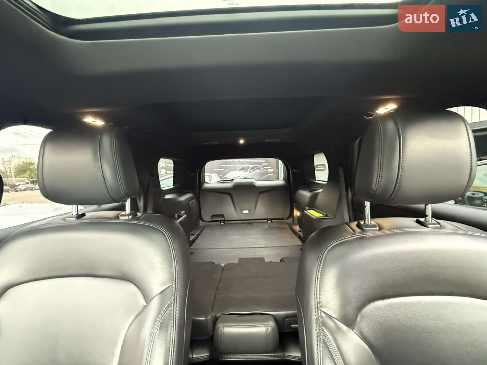 2019 Ford Explorer - мініатюра 24