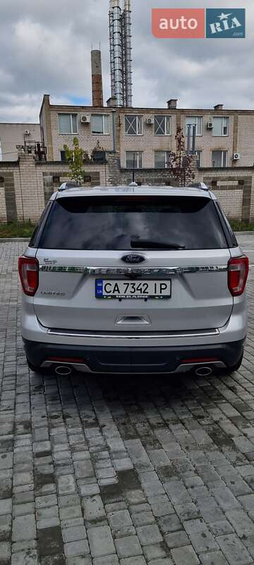 Позашляховик / Кросовер Ford Explorer 2017 в Черкасах фото 34 Позашляховик / Кросовер Ford Explorer 2017 в Черкасах