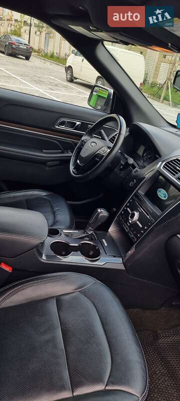 Позашляховик / Кросовер Ford Explorer 2017 в Черкасах фото 38 Позашляховик / Кросовер Ford Explorer 2017 в Черкасах