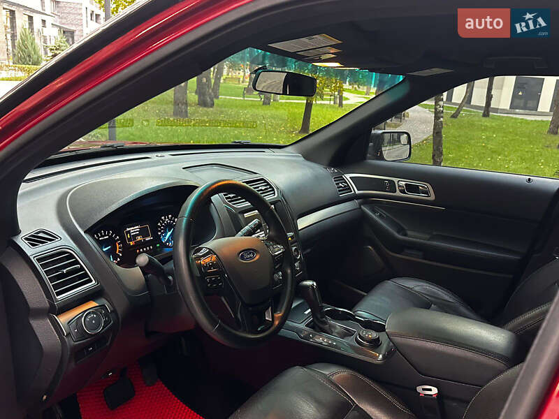 Внедорожник / Кроссовер Ford Explorer 2015 в Киеве