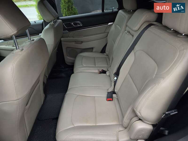 Внедорожник / Кроссовер Ford Explorer 2016 в Тернополе