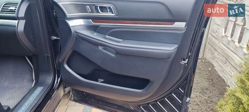 Позашляховик / Кросовер Ford Explorer 2018 в Городищеві фото 9 Позашляховик / Кросовер Ford Explorer 2018 в Городищеві
