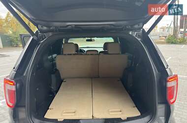 Внедорожник / Кроссовер Ford Explorer 2016 в 