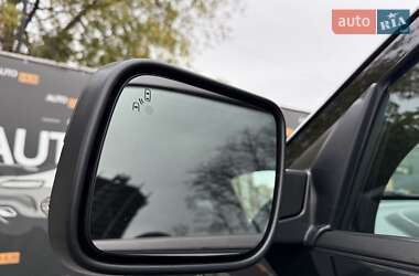 Позашляховик / Кросовер Ford Explorer 2013 в 