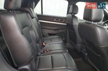 Внедорожник / Кроссовер Ford Explorer 2017 в 