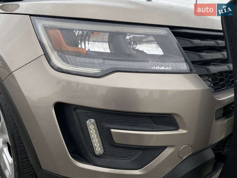 Позашляховик / Кросовер Ford Explorer 2017 в Києві фото 12 Позашляховик / Кросовер Ford Explorer 2017 в Києві