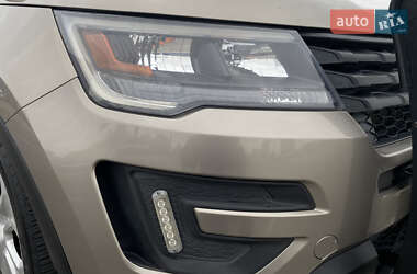 Внедорожник / Кроссовер Ford Explorer 2017 в 