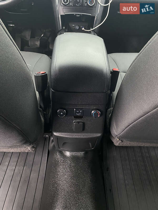 Позашляховик / Кросовер Ford Explorer 2017 в Києві фото 39 Позашляховик / Кросовер Ford Explorer 2017 в Києві