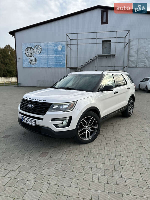 Внедорожник / Кроссовер Ford Explorer 2016 в Владимире фото 5 Внедорожник / Кроссовер Ford Explorer 2016 в Владимире