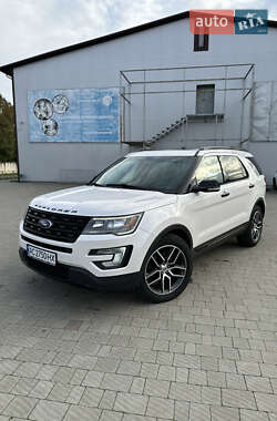 Внедорожник / Кроссовер Ford Explorer 2016 в 