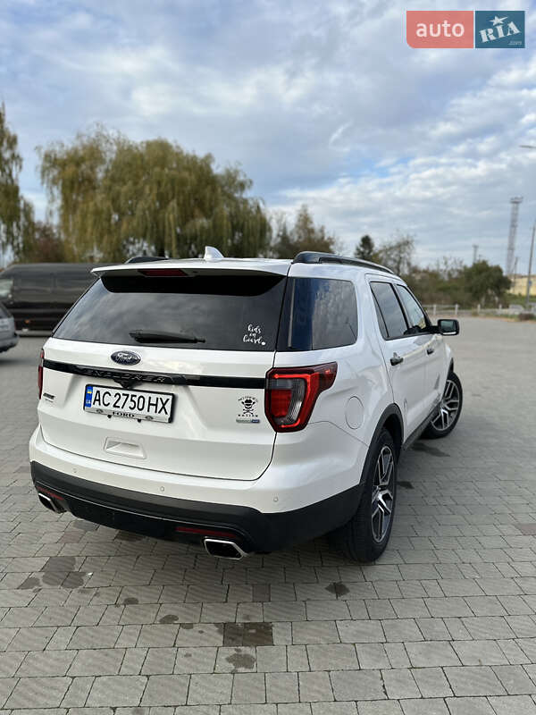 Внедорожник / Кроссовер Ford Explorer 2016 в Владимире фото 8 Внедорожник / Кроссовер Ford Explorer 2016 в Владимире