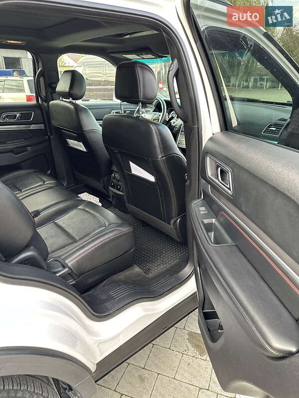Внедорожник / Кроссовер Ford Explorer 2016 в Владимире фото 15 Внедорожник / Кроссовер Ford Explorer 2016 в Владимире