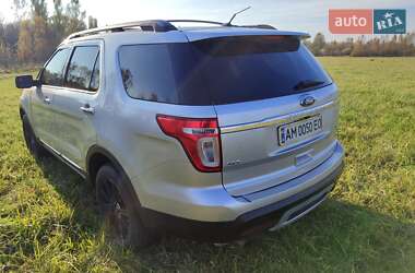 Позашляховик / Кросовер Ford Explorer 2012 в  фото 23 Позашляховик / Кросовер Ford Explorer 2012 в