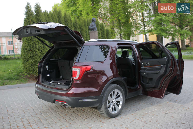 Внедорожник / Кроссовер Ford Explorer 2018 в Кременце