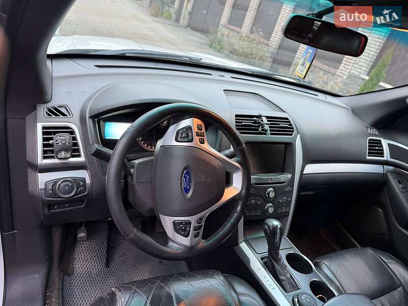 Позашляховик / Кросовер Ford Explorer 2011 в Вінниці