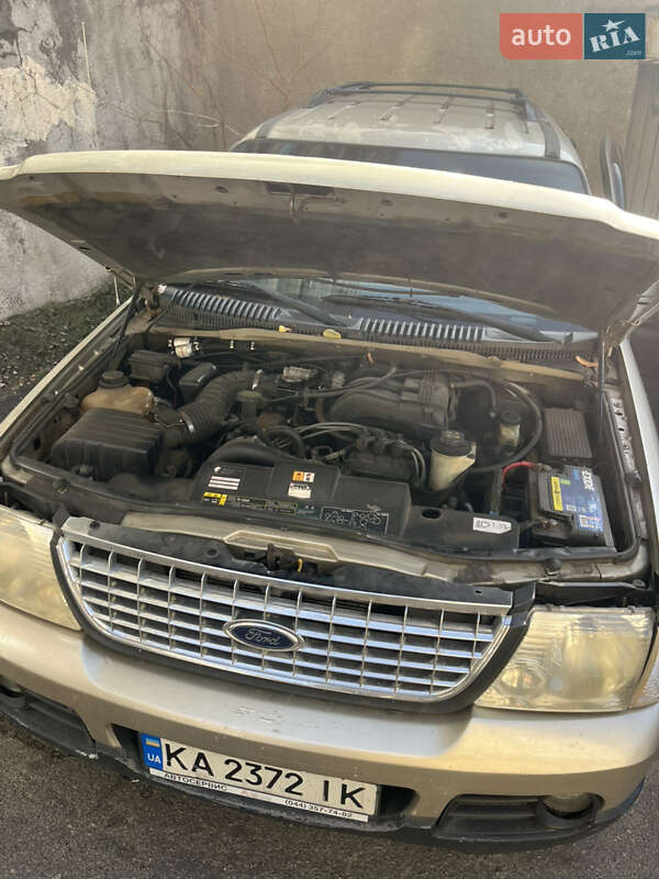 Внедорожник / Кроссовер Ford Explorer 2003 в Киеве