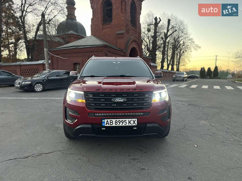 Позашляховик / Кросовер Ford Explorer 2016 в Вінниці