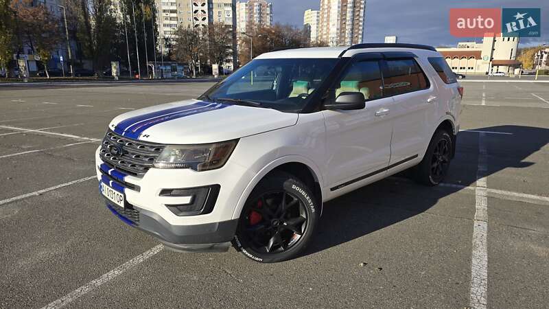 Внедорожник / Кроссовер Ford Explorer 2016 в Броварах