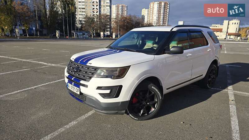 Внедорожник / Кроссовер Ford Explorer 2016 в Броварах