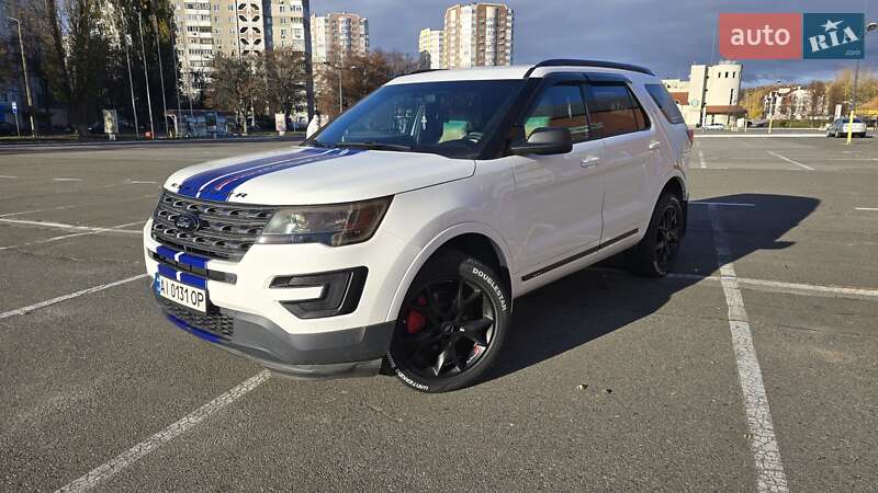 Внедорожник / Кроссовер Ford Explorer 2016 в Броварах
