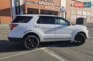 Внедорожник / Кроссовер Ford Explorer 2016 в Броварах