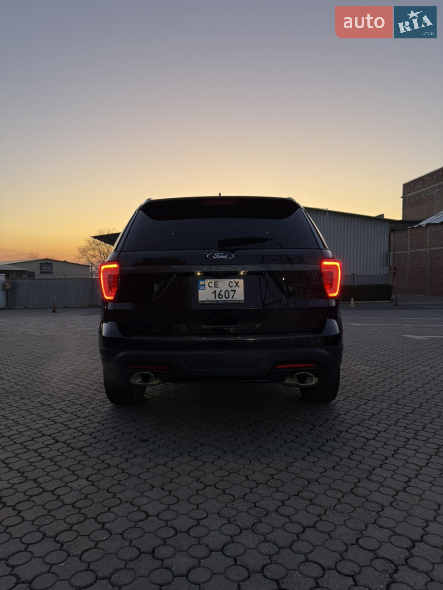 2018 Ford Explorer - мініатюра 27