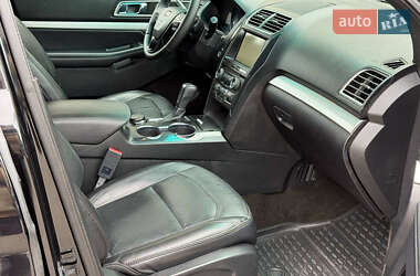 Внедорожник / Кроссовер Ford Explorer 2016 в Одессе