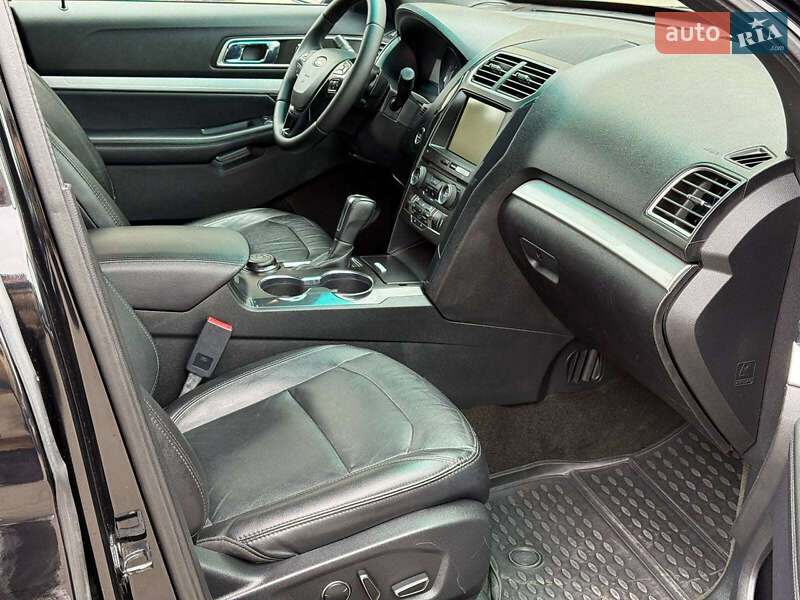 Внедорожник / Кроссовер Ford Explorer 2016 в Одессе фото 18 Внедорожник / Кроссовер Ford Explorer 2016 в Одессе