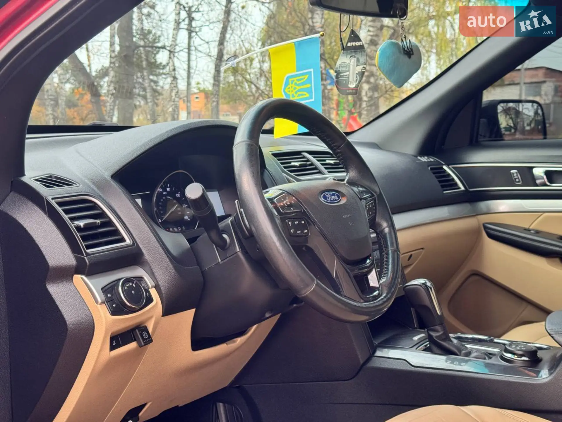 2017 Ford Explorer - мініатюра 27