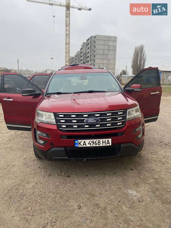 Внедорожник / Кроссовер Ford Explorer 2016 в Киеве фото 2 Внедорожник / Кроссовер Ford Explorer 2016 в Киеве