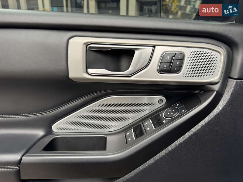 Позашляховик / Кросовер Ford Explorer 2020 в Києві фото 19 Позашляховик / Кросовер Ford Explorer 2020 в Києві