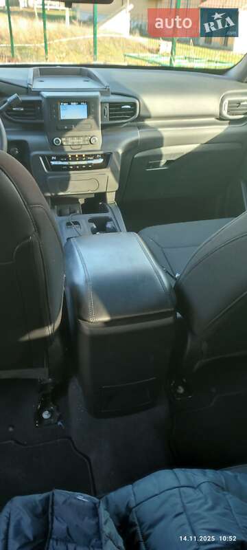 Внедорожник / Кроссовер Ford Explorer 2022 в Киеве