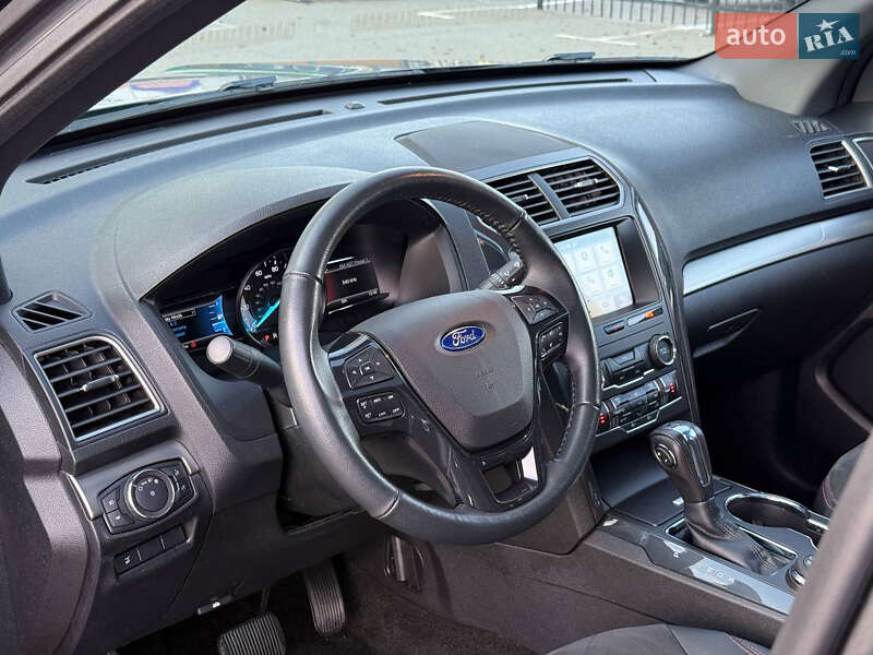 Внедорожник / Кроссовер Ford Explorer 2017 в Киеве фото 16 Внедорожник / Кроссовер Ford Explorer 2017 в Киеве
