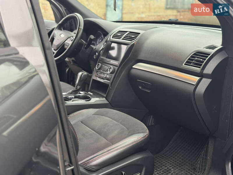 Внедорожник / Кроссовер Ford Explorer 2018 в Попельне фото 45 Внедорожник / Кроссовер Ford Explorer 2018 в Попельне