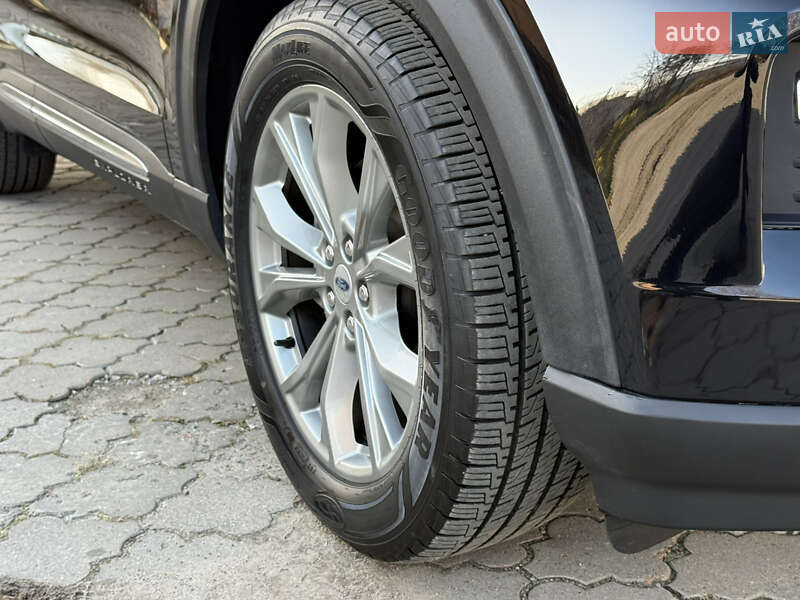 Внедорожник / Кроссовер Ford Explorer 2019 в Ковеле