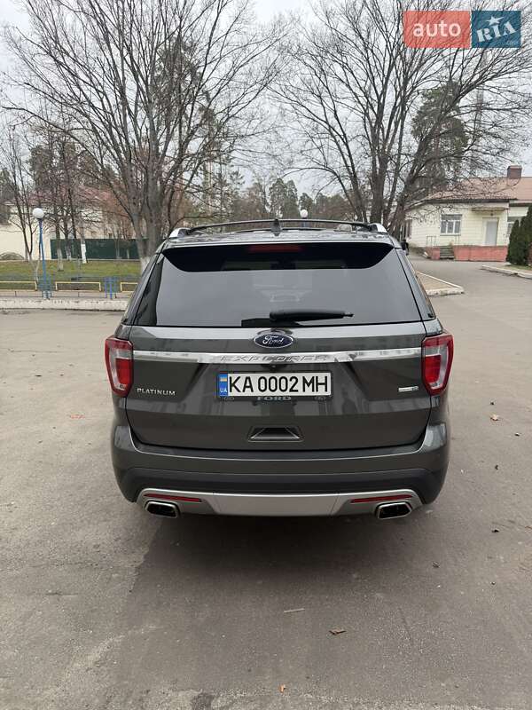 Внедорожник / Кроссовер Ford Explorer 2016 в Киеве