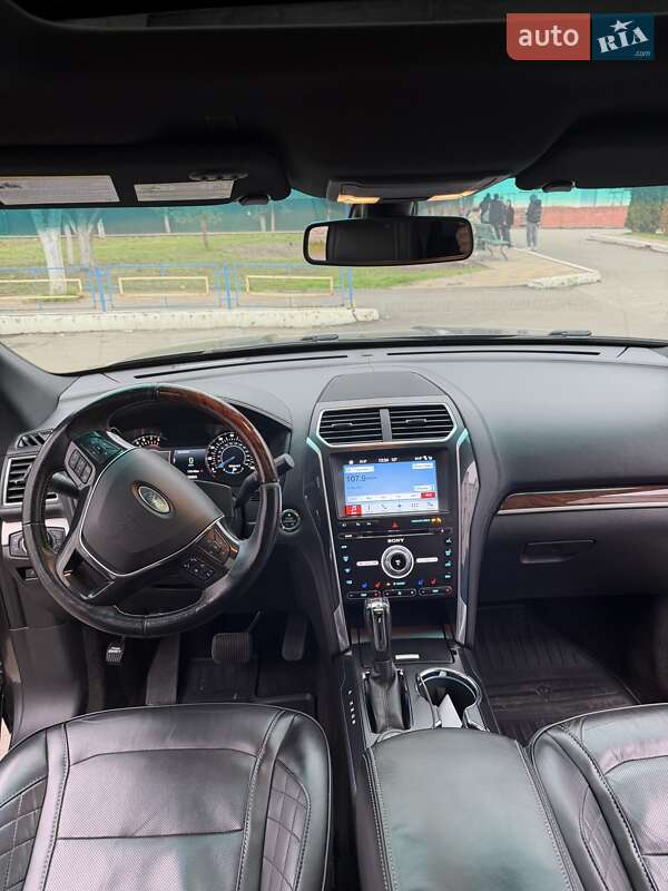 Внедорожник / Кроссовер Ford Explorer 2016 в Киеве